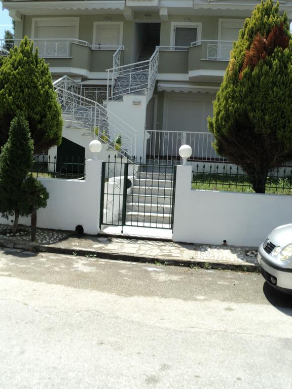 Serenada Apartment Nea Iraklitsa Εξωτερικό φωτογραφία